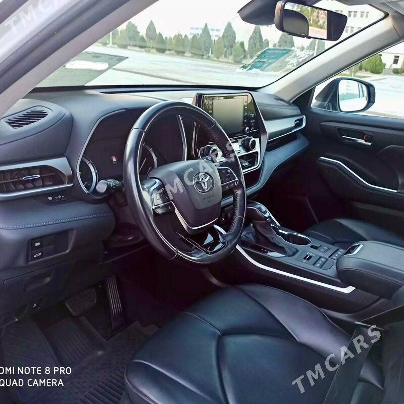 Toyota Highlander 2021 - 558 000 TMT - Aşgabat - img 4