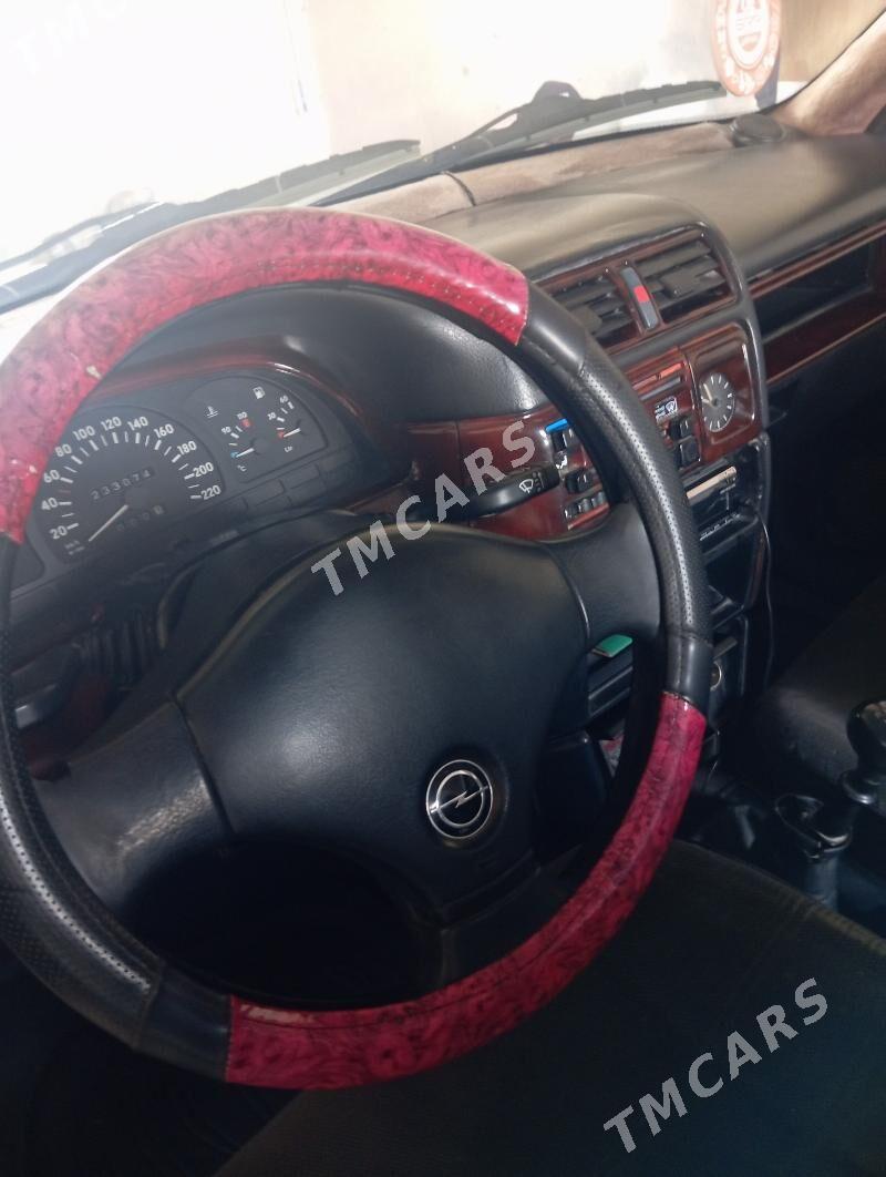Opel Vectra 1989 - 28 000 TMT - Мары - img 2