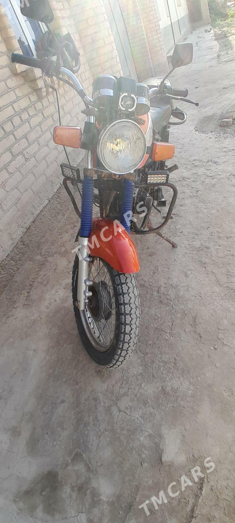 Jawa 300 2010 - 10 000 TMT - Халач - img 2