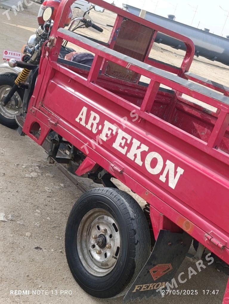 Fekon FK200-14G 2014 - 15 000 TMT - Гумдаг - img 5