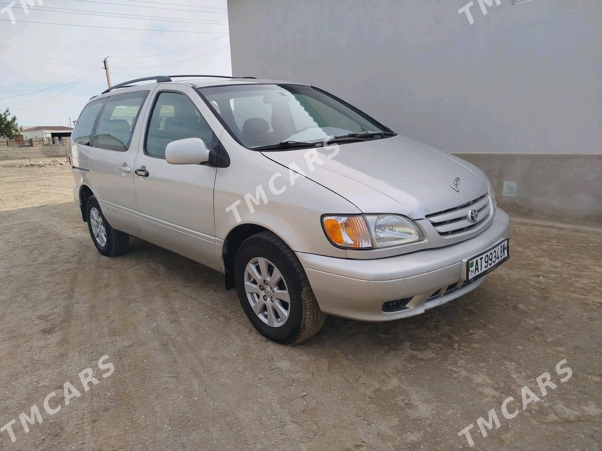Toyota Sienna 2002 - 140 000 TMT - Esenguly - img 4