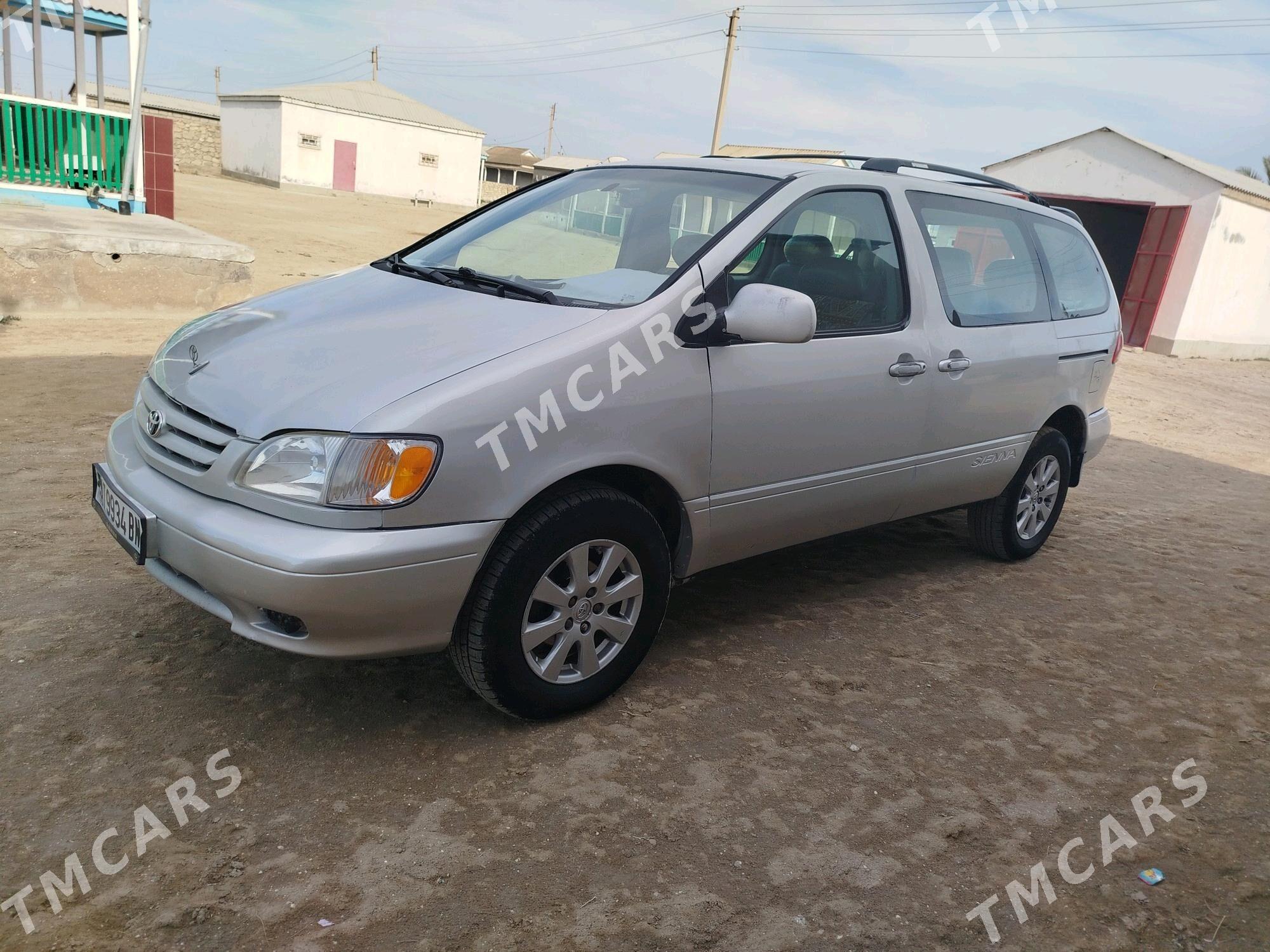 Toyota Sienna 2002 - 140 000 TMT - Esenguly - img 3