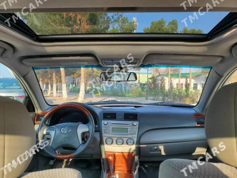 Toyota Camry 2011 - 185 000 TMT - Дашогуз - img 4