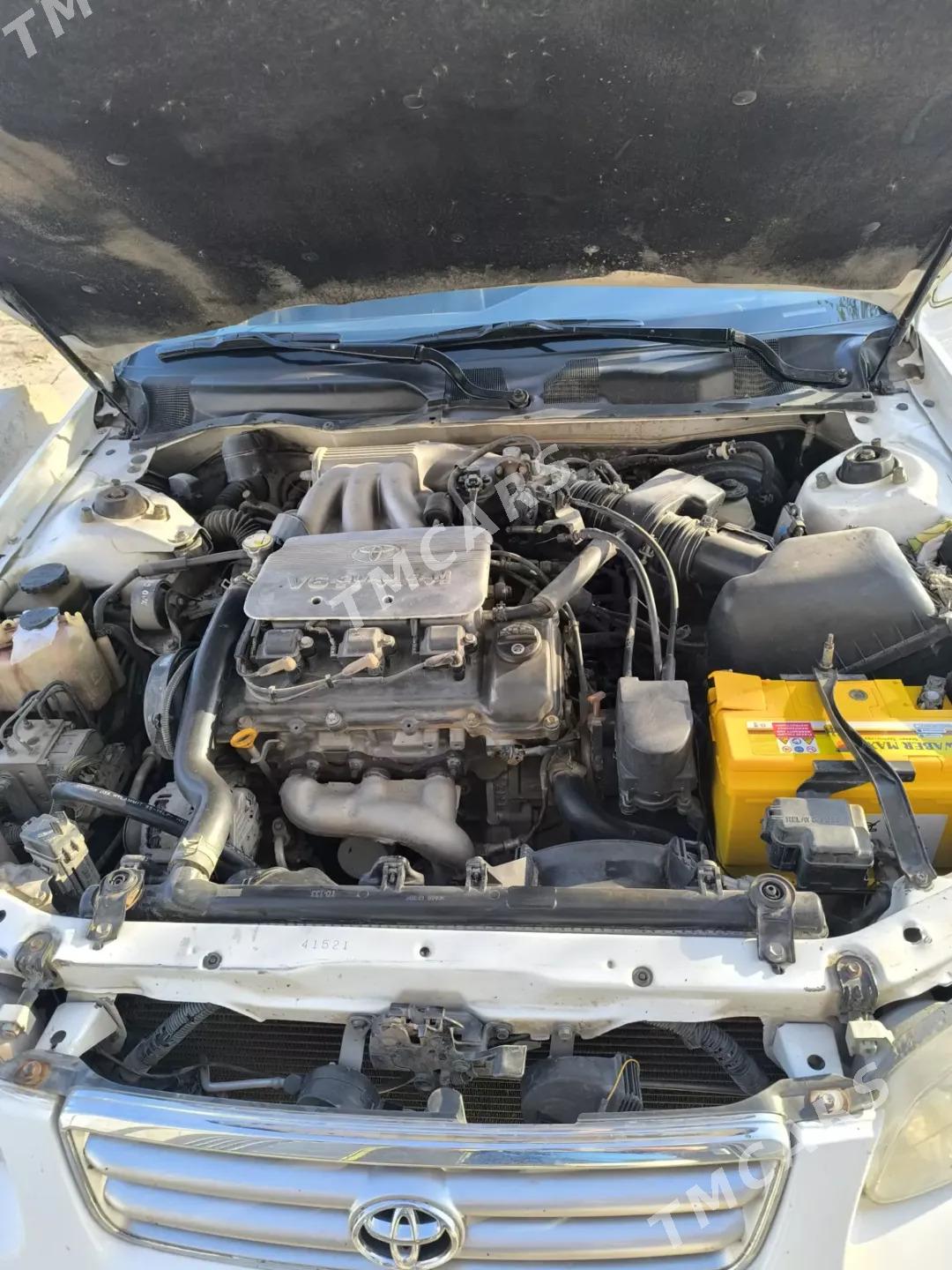 Toyota Camry 2001 - 132 000 TMT - Акдепе - img 3