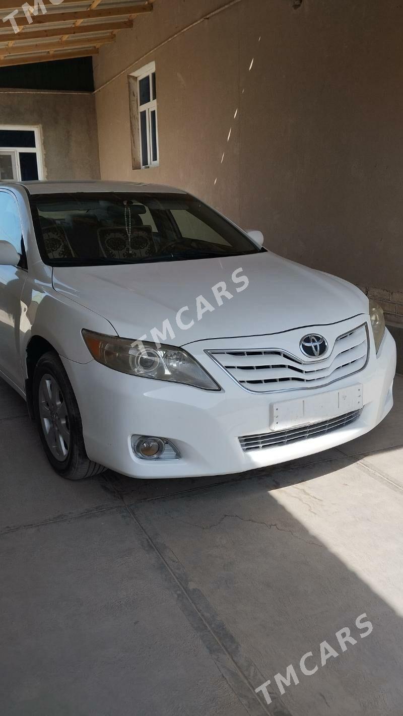 Toyota Camry 2011 - 195 000 TMT - Köneürgenç - img 4