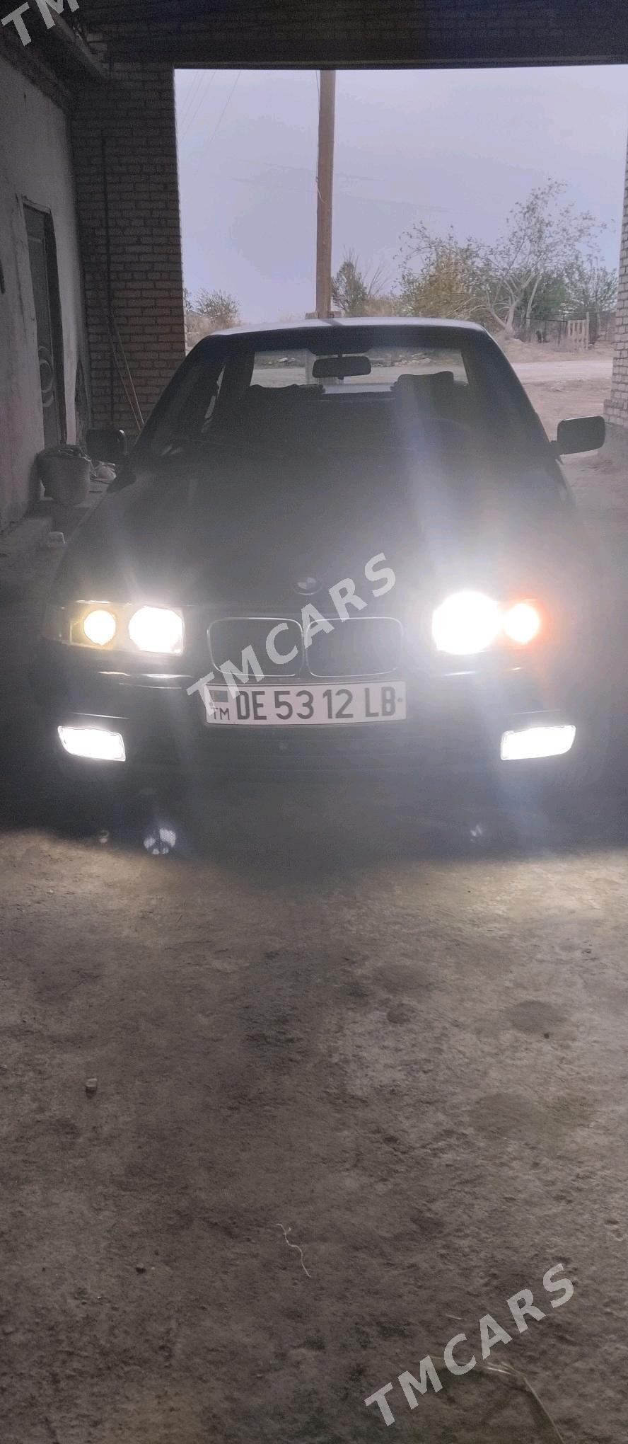 BMW 320 1994 - 26 000 TMT - Сакар - img 2