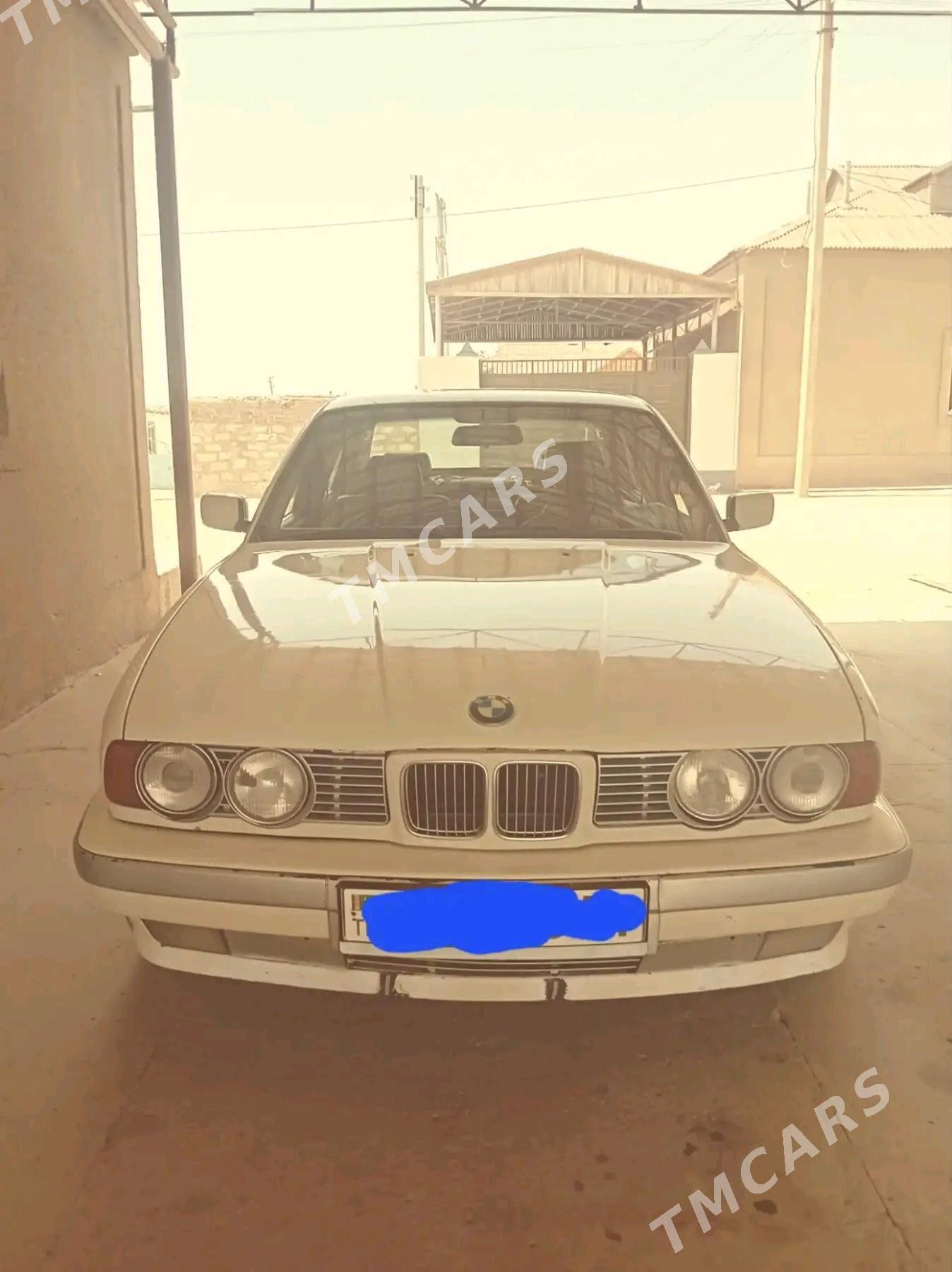 BMW 528 1993 - 50 000 TMT - Гумдаг - img 3