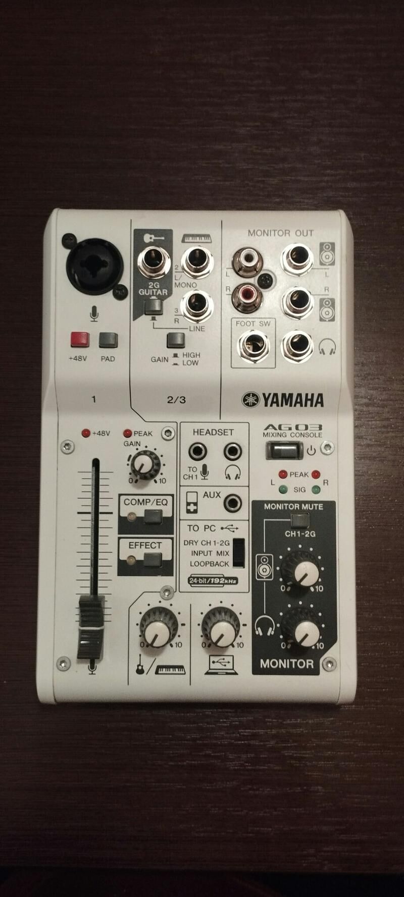 midi akai + аудио карта Yamaha - Büzmeýin GRES - img 3
