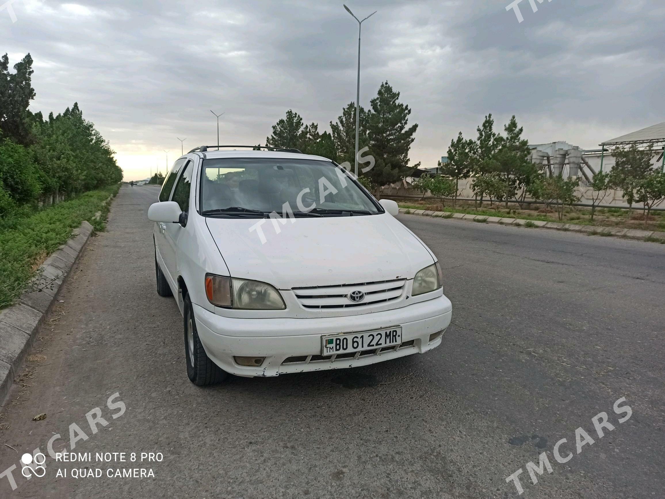 Toyota Sienna 2002 - 130 000 TMT - Baýramaly - img 2