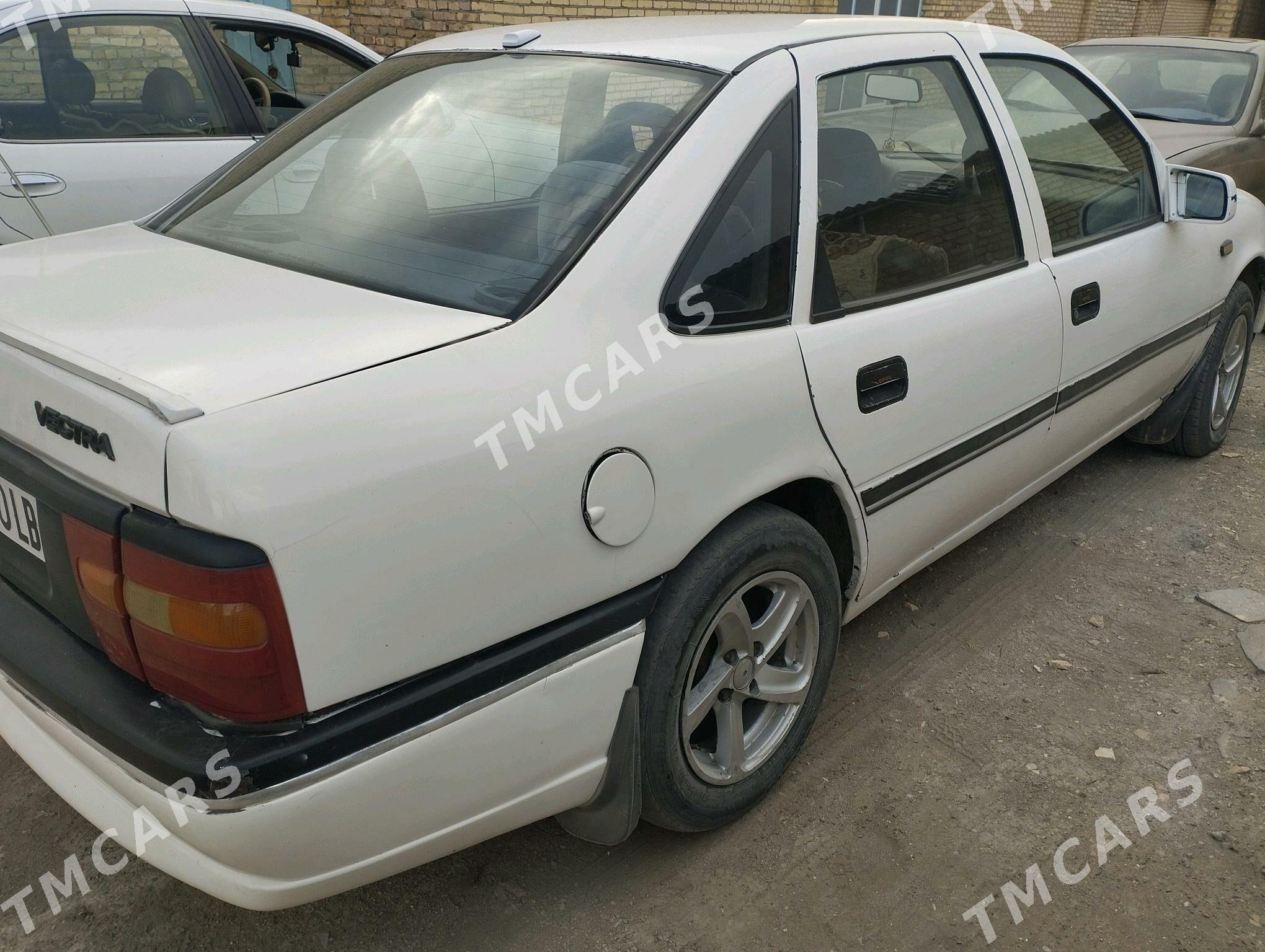Opel Vectra 1992 - 30 000 TMT - Саят - img 2