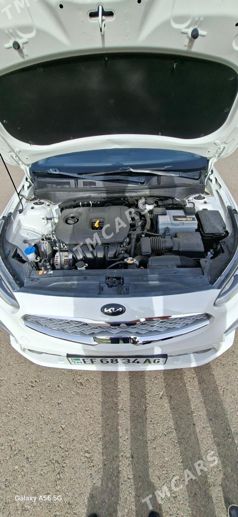 Kia Forte 2020 - 233 000 TMT - Арзув - img 8