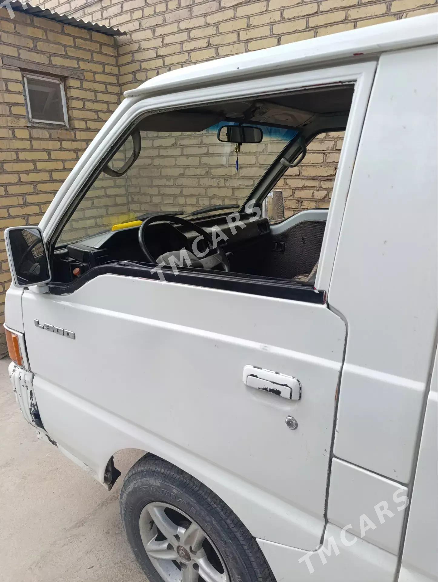 Mitsubishi L200 1994 - 40 000 TMT - Saýat - img 2