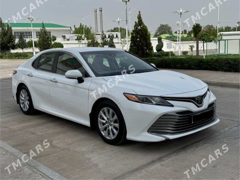 Toyota Camry 2019 - 320 000 TMT - Aşgabat - img 4
