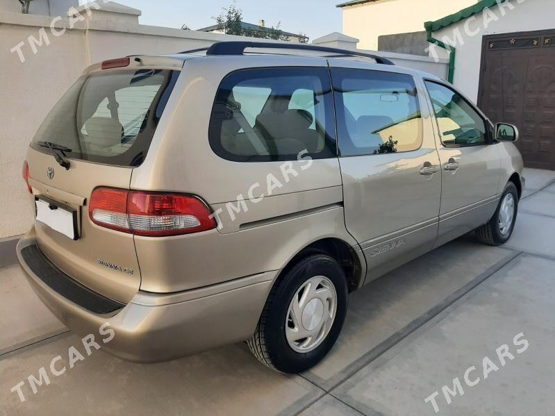 Toyota Sienna 2002 - 160 000 TMT - Daşoguz - img 5