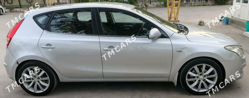 Hyundai I30 2011 - 110 000 TMT - 4 мкр - img 4