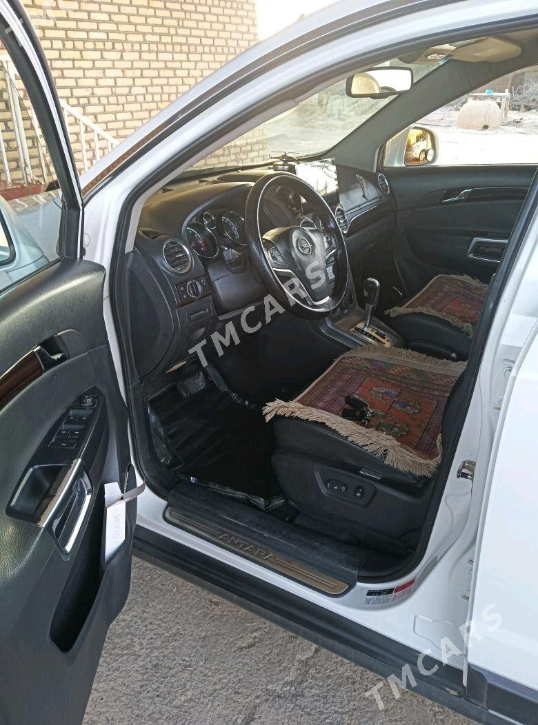 Opel Antara 2006 - 110 000 TMT - Бабадайхан - img 9
