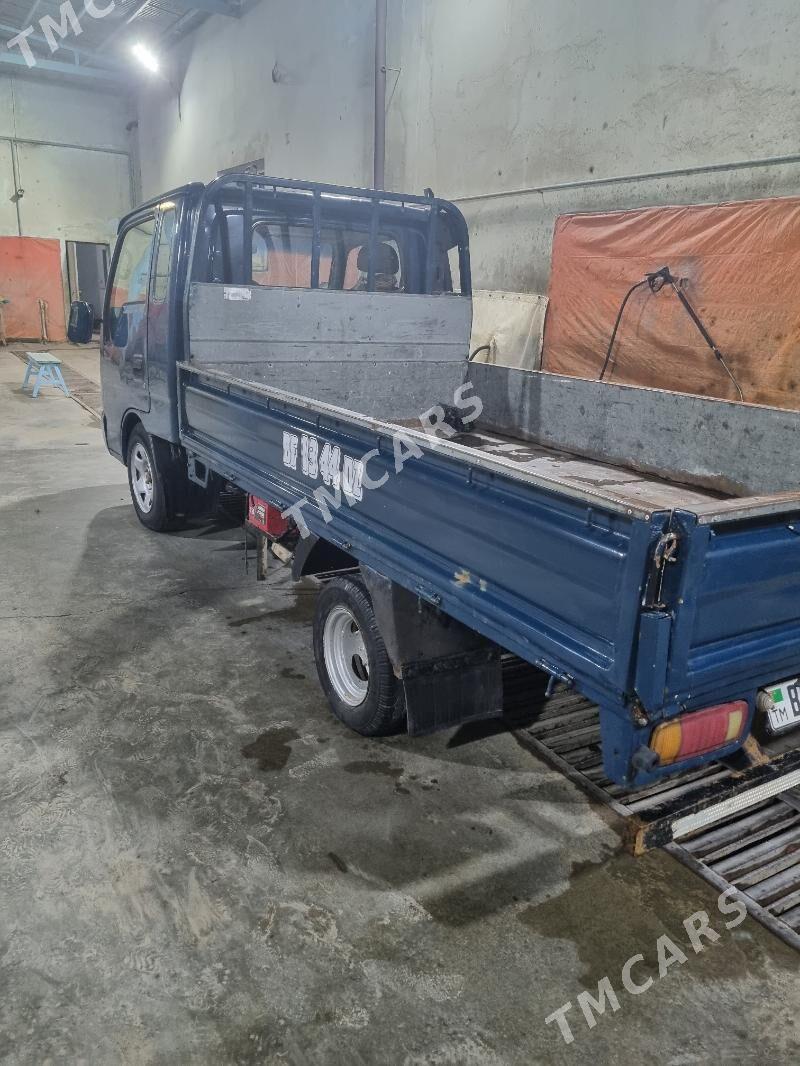 Kia Bongo 2001 - 95 000 TMT - Дашогуз - img 9