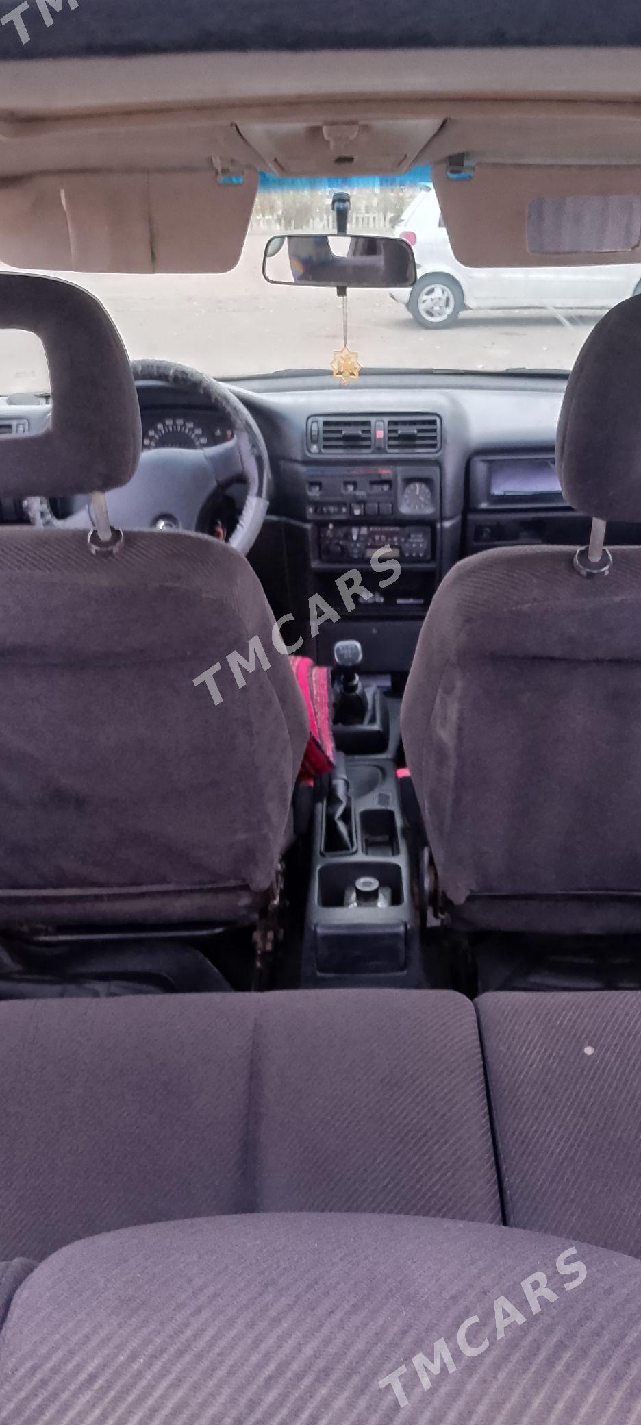 Opel Vectra 1992 - 28 000 TMT - Гороглы (Тагта) - img 3