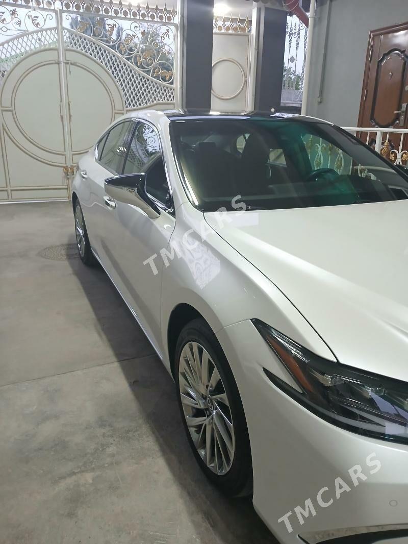 Lexus ES 350 2020 - 640 000 TMT - Гёкдже - img 3