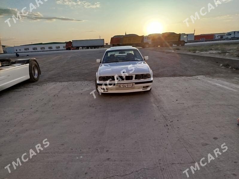 BMW 525 1993 - 65 000 TMT - Чарджоу - img 4