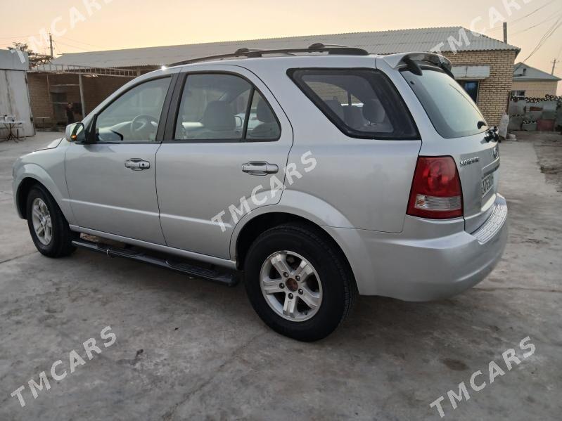 Kia Sorento 2006 - 150 000 TMT - Мары - img 4