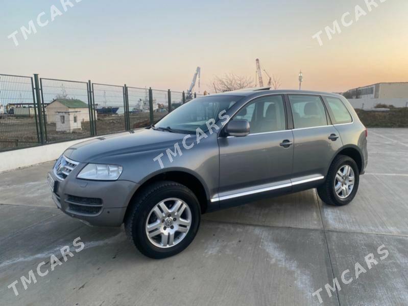 Volkswagen Touareg 2005 - 125 000 TMT - Туркменбаши - img 5