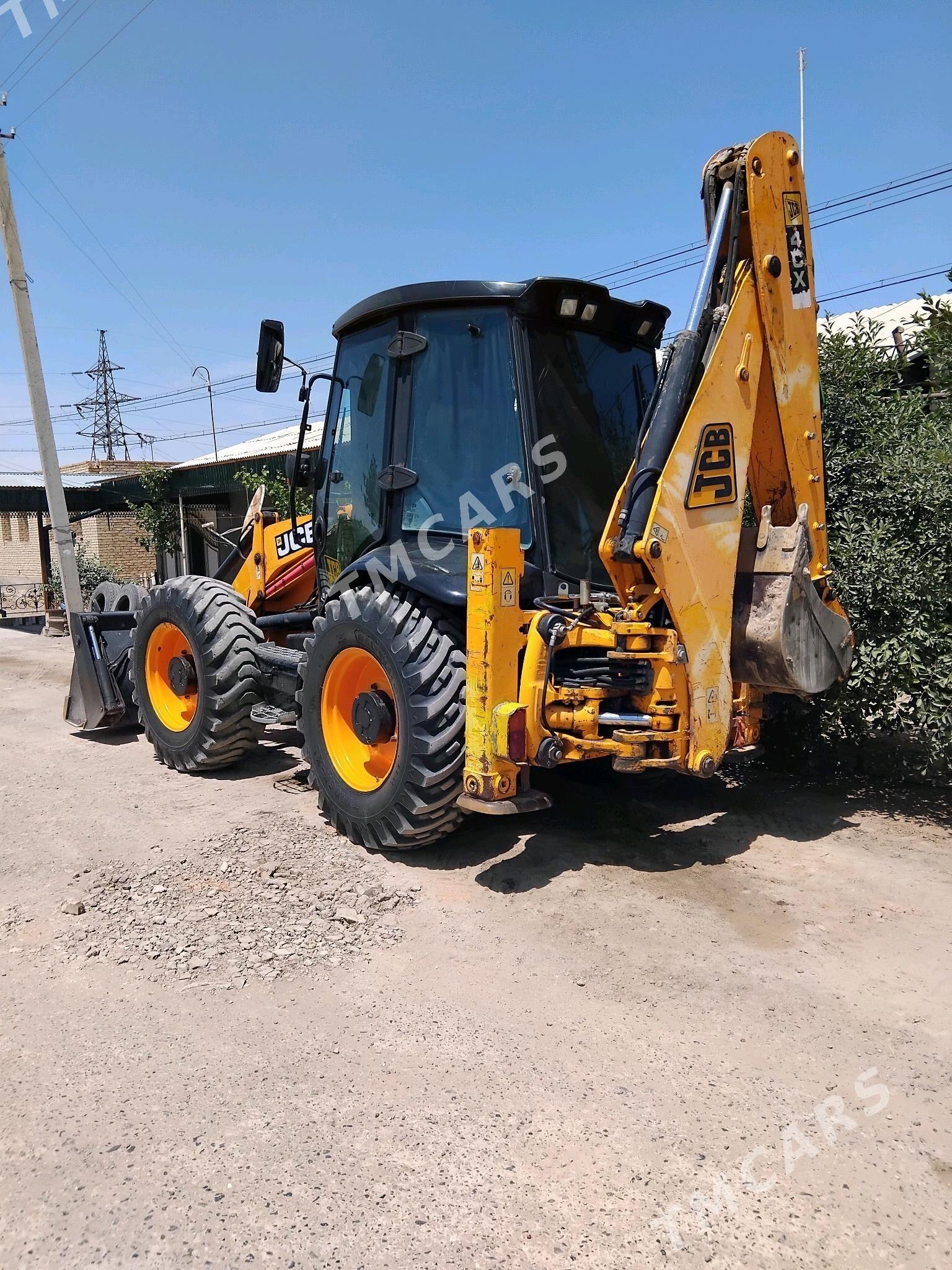 JCB 4CX ECO 2008 - 800 000 TMT - Чарджоу - img 2