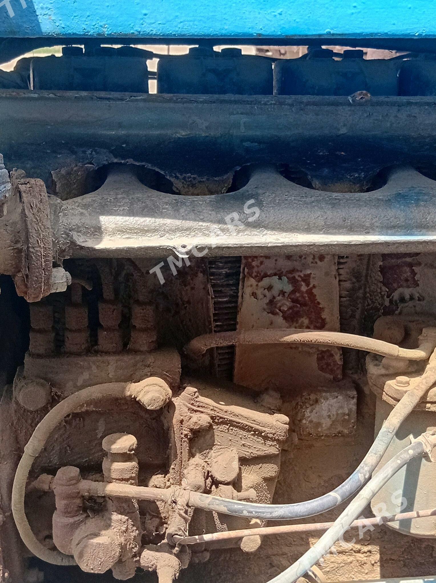 Toyota 4Runner 1989 - 20 000 TMT - Эсенгулы - img 5