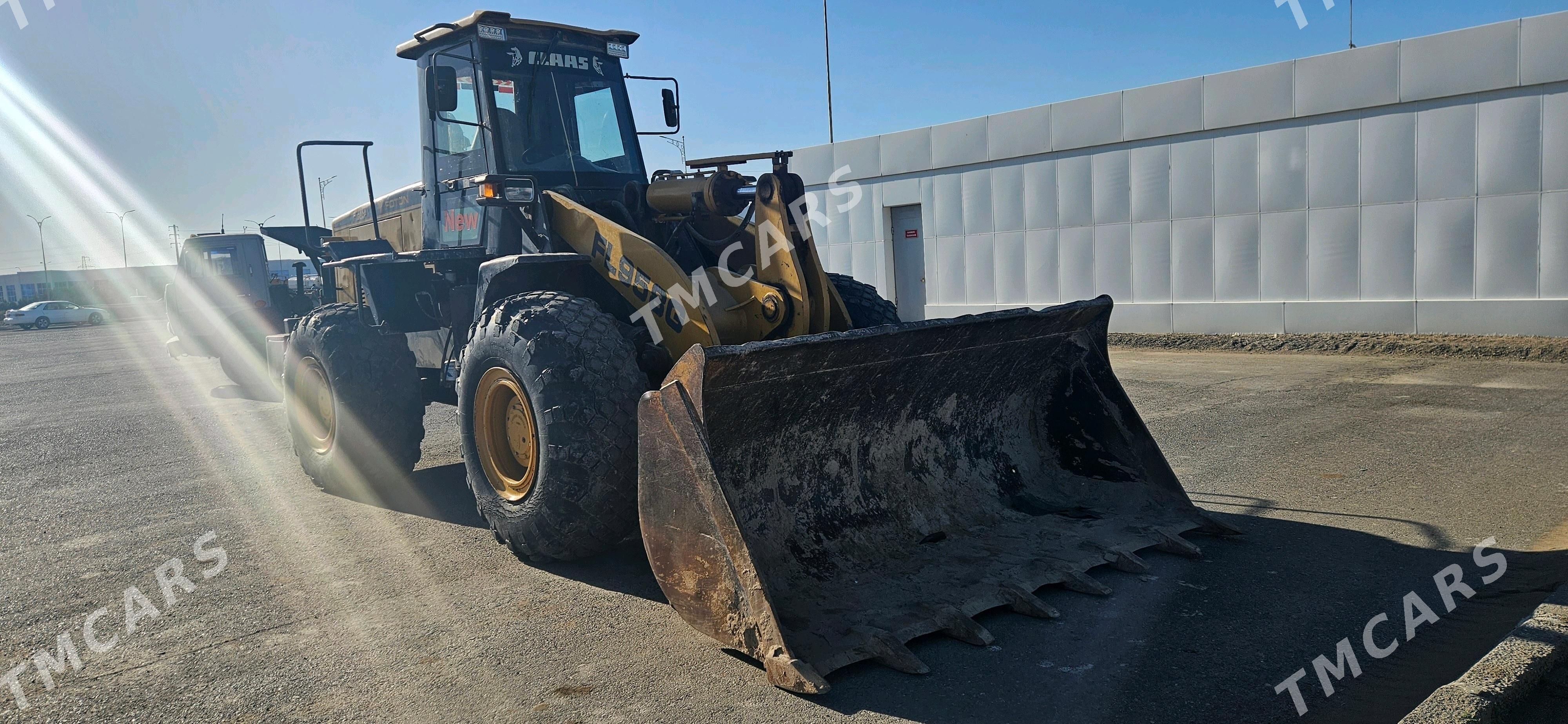XCMG LW500F 2010 - 400 000 TMT - Дашогуз - img 5