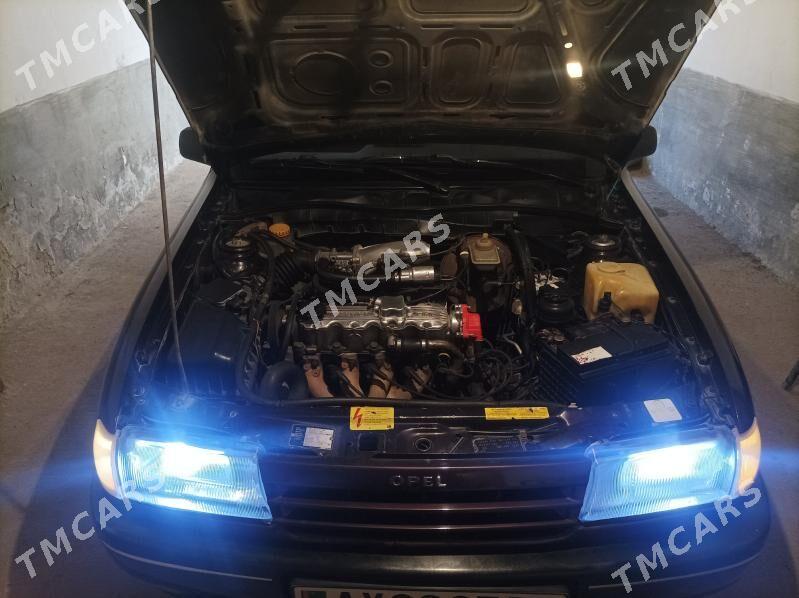 Opel Vectra 1991 - 33 000 TMT - Берекет - img 2