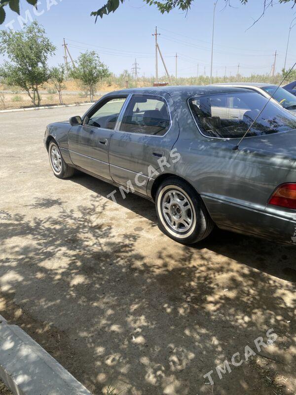 Lexus LS 400 1990 - 33 000 TMT - Dänew - img 3