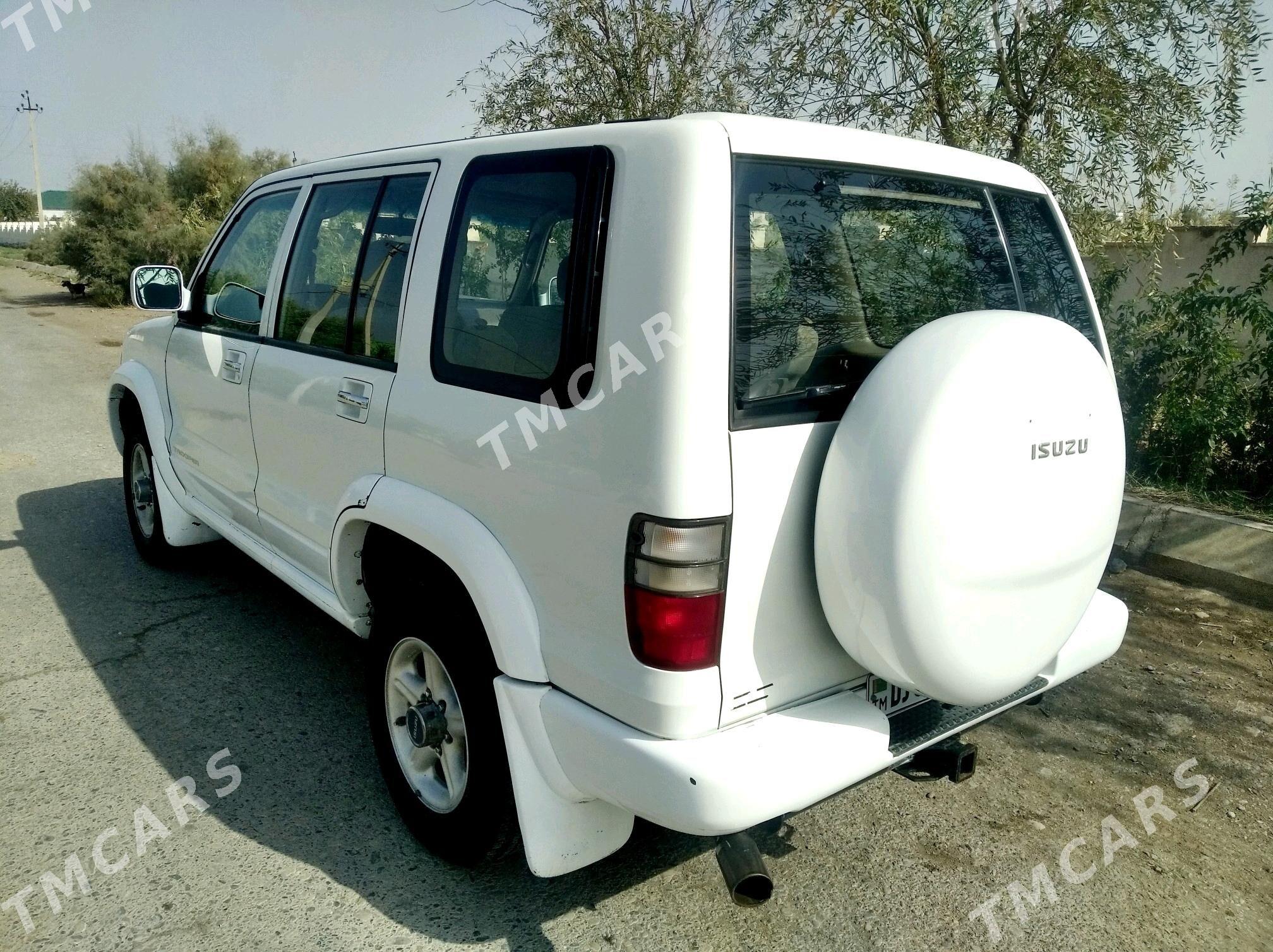 Isuzu Trooper 2000 - 80 000 TMT - Бабадайхан - img 2