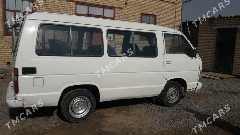 Toyota Hiace 1990 - 36 000 TMT - Sakarçäge - img 3