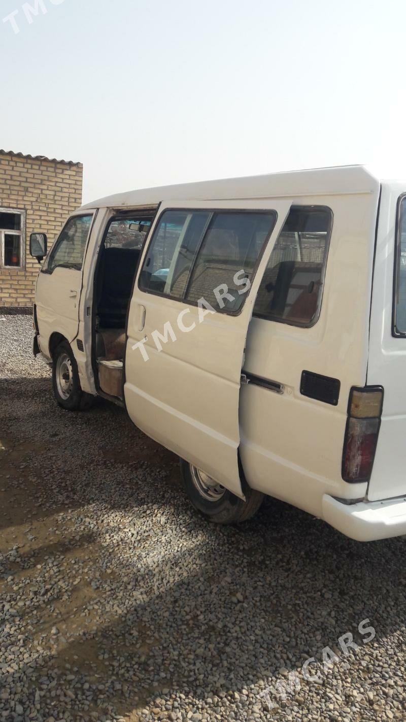 Toyota Hiace 1990 - 36 000 TMT - Sakarçäge - img 6
