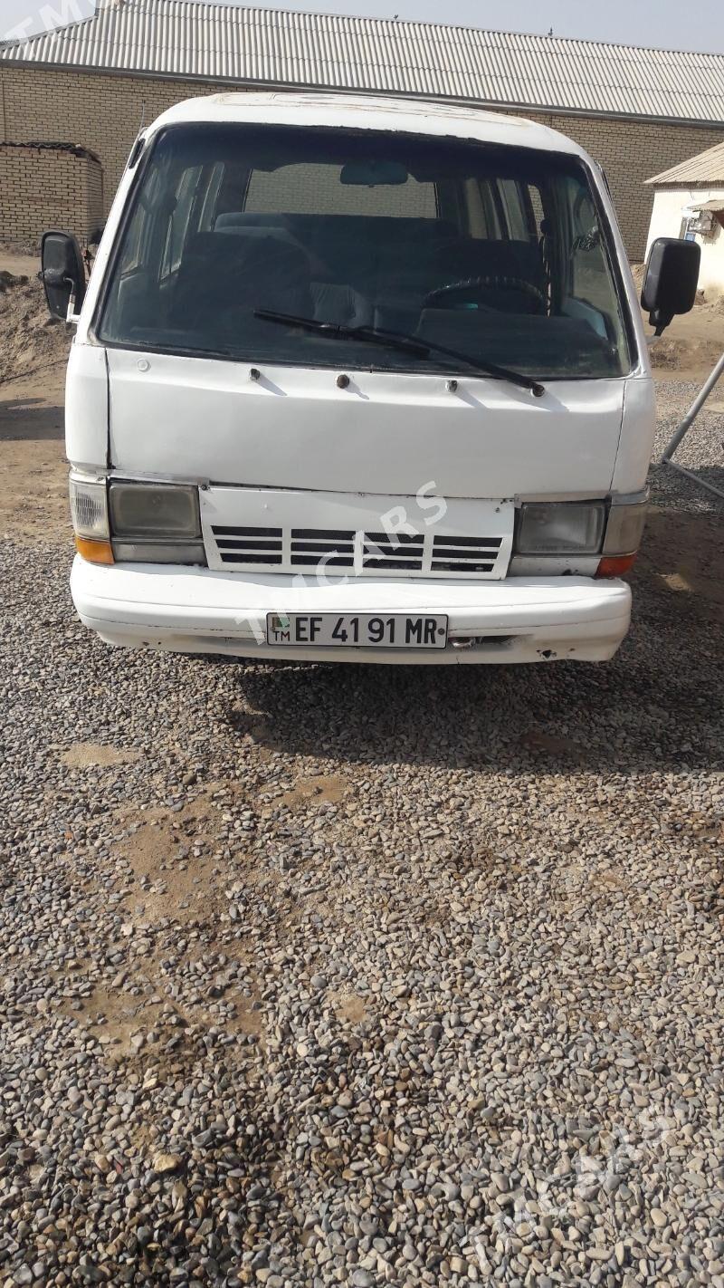 Toyota Hiace 1990 - 36 000 TMT - Sakarçäge - img 4