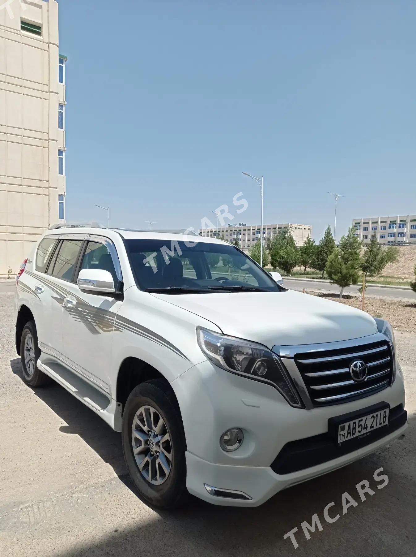 Toyota Land Cruiser Prado 2010 - 499 000 TMT - Çärjew - img 2