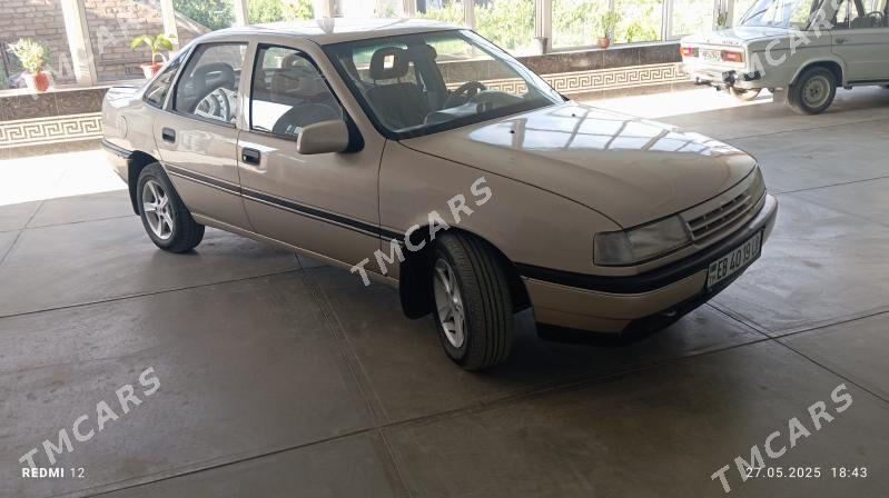 Opel Vectra 1990 - 40 000 TMT - Чарджоу - img 3