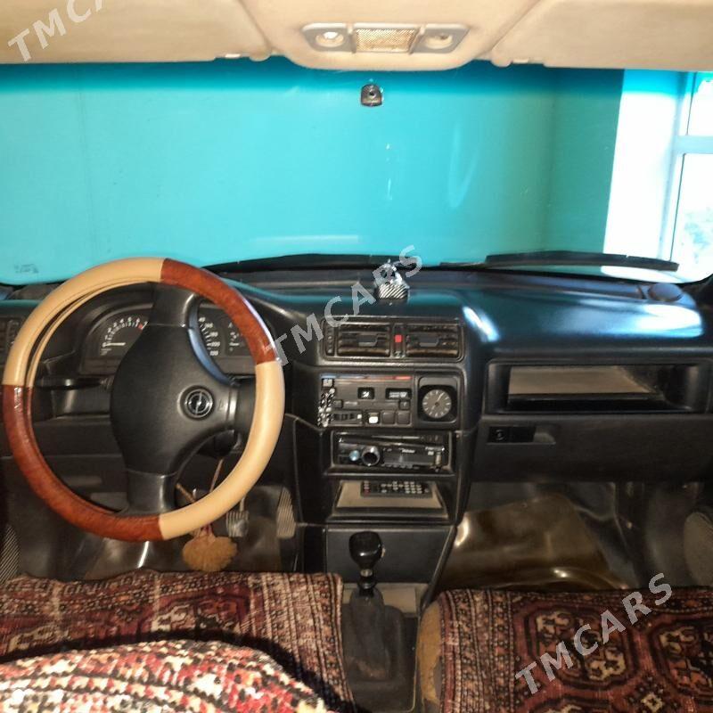 Opel Vectra 1989 - 30 000 TMT - Дянев - img 5