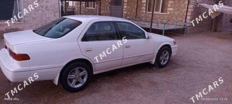 Toyota Camry 1998 - 107 000 TMT - Джебел - img 3