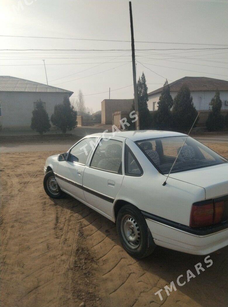 Opel Vectra 1991 - 30 000 TMT - Гороглы (Тагта) - img 4