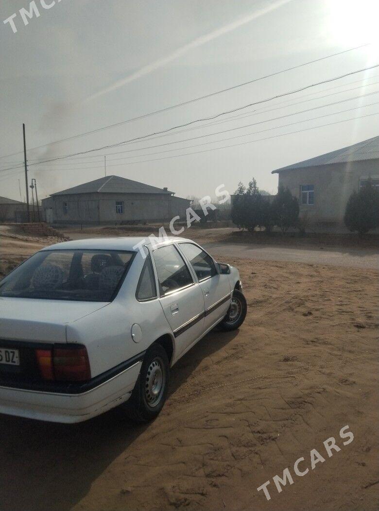 Opel Vectra 1991 - 30 000 TMT - Гороглы (Тагта) - img 2