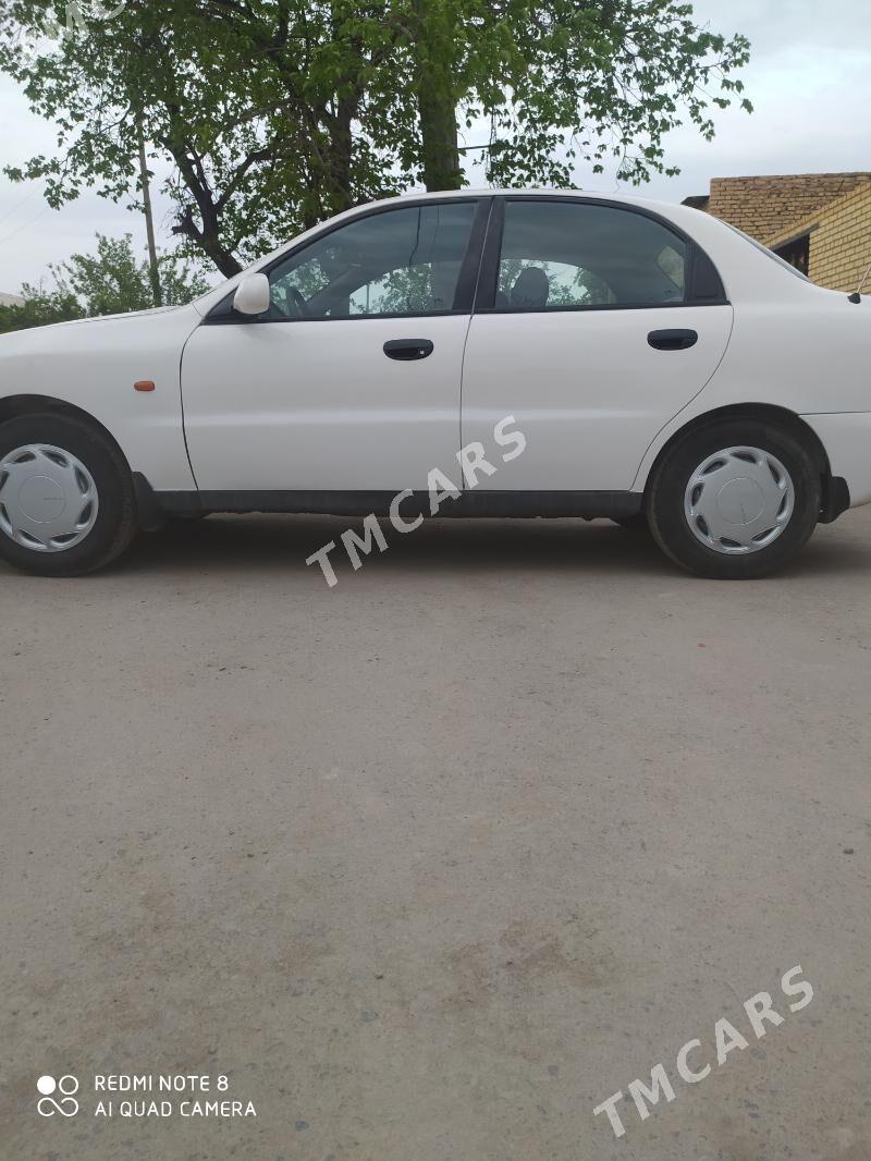 Daewoo Lanos 2000 - 40 000 TMT - Саят - img 6