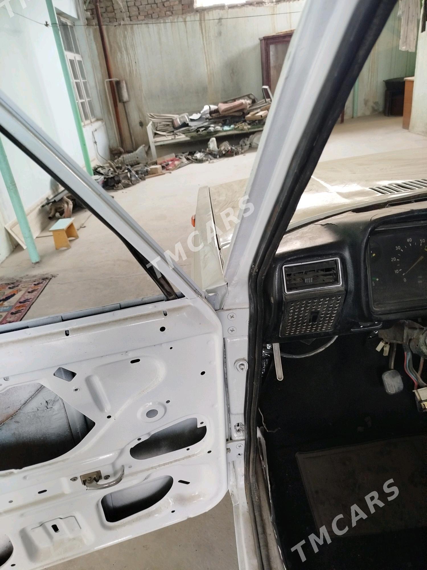 Lada 2107 2002 - 13 000 TMT - Бахарден - img 4
