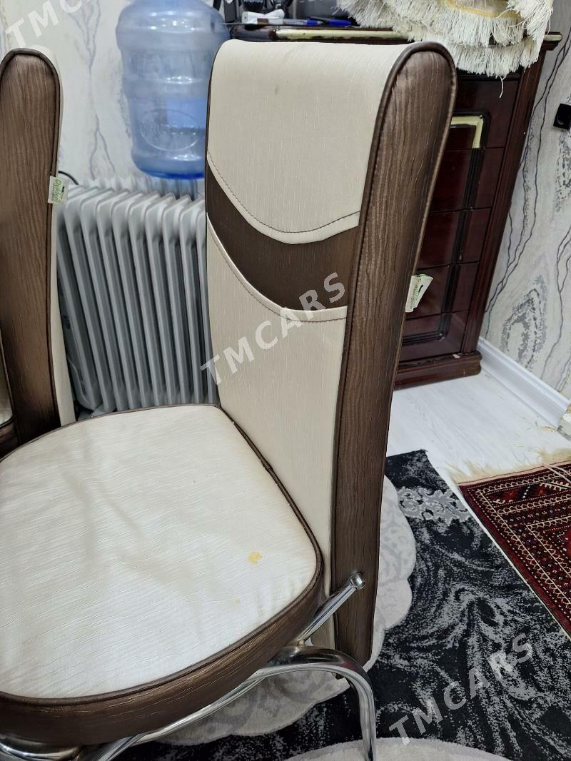 NAHAR STOL 4 ADAMLYK - Мир 1 - img 2