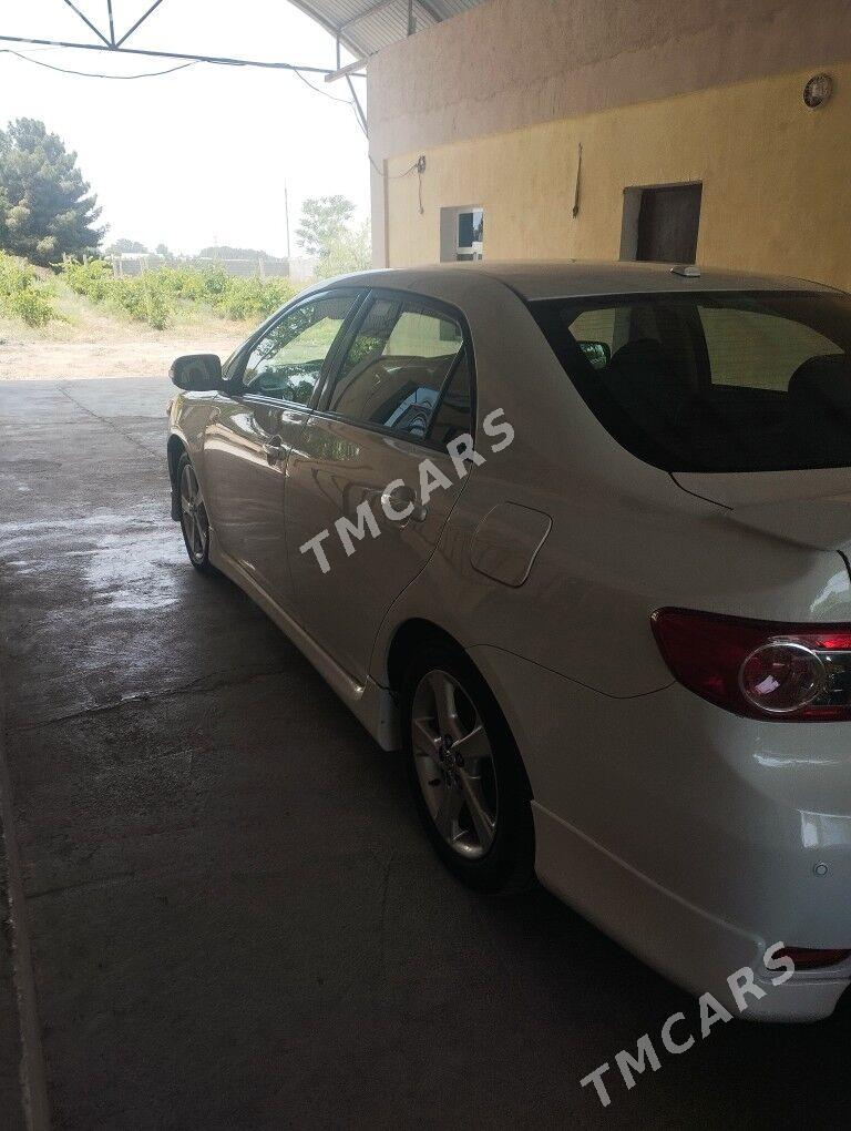 Toyota Corolla 2012 - 150 000 TMT - Büzmeýin - img 3