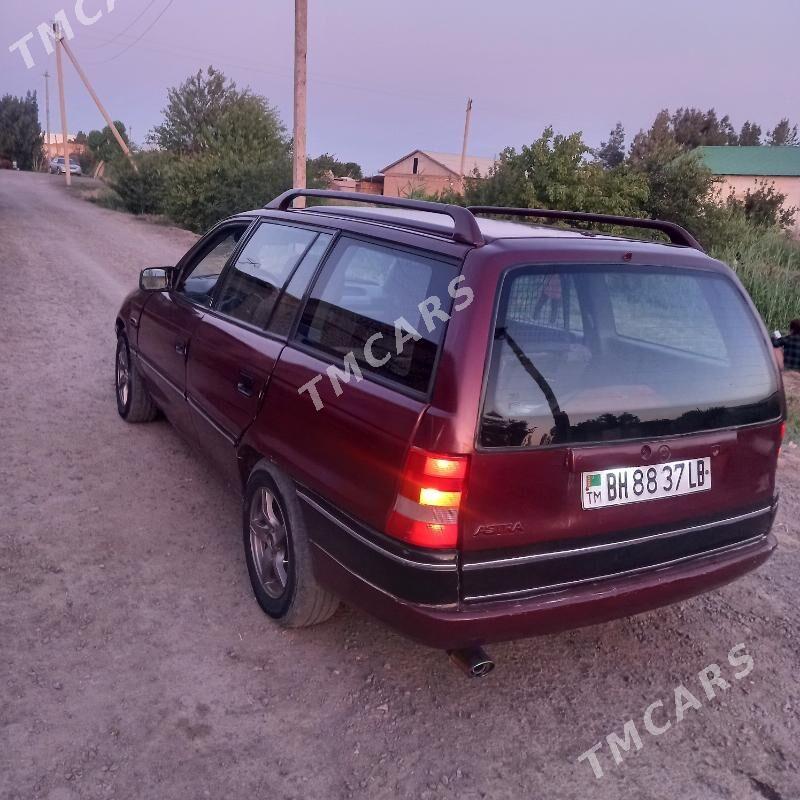 Opel Astra 1992 - 30 000 TMT - Дянев - img 6