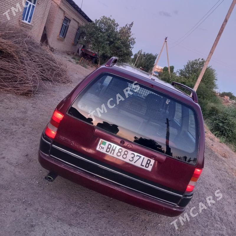 Opel Astra 1992 - 30 000 TMT - Дянев - img 9