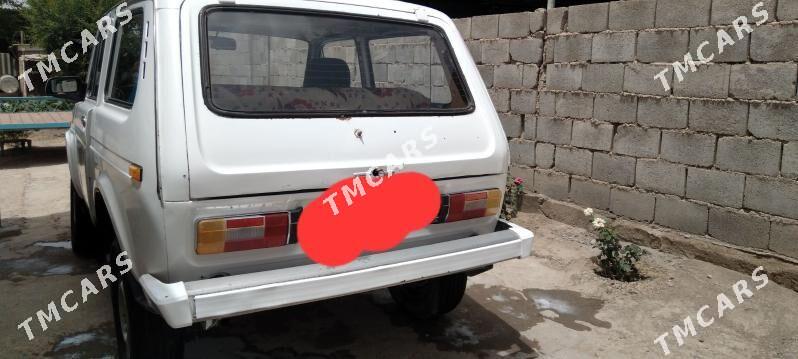Lada Niva 1980 - 33 000 TMT - Ак-Бугдайский этрап - img 2