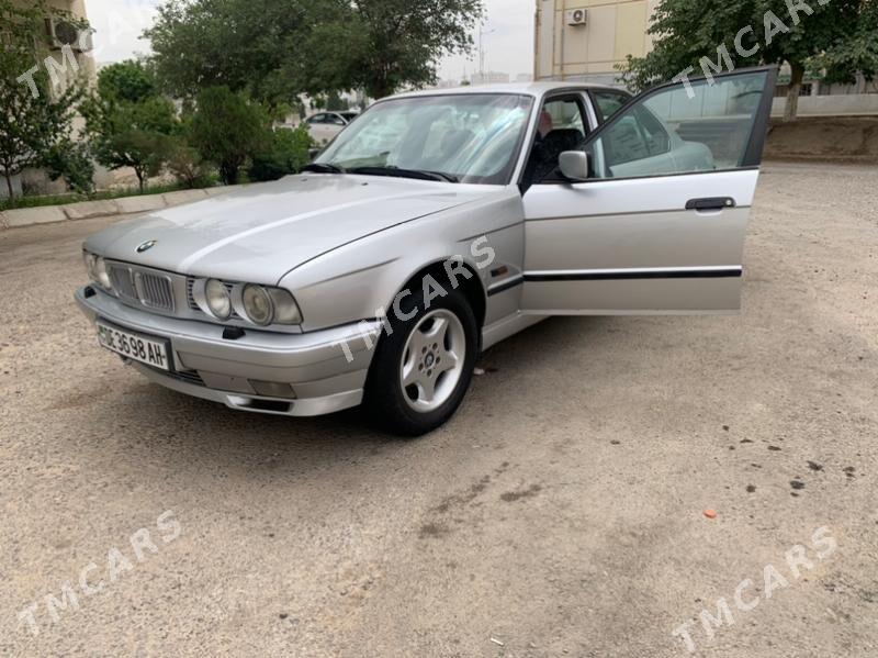 BMW E34 1995 - 79 000 TMT - Aşgabat - img 3