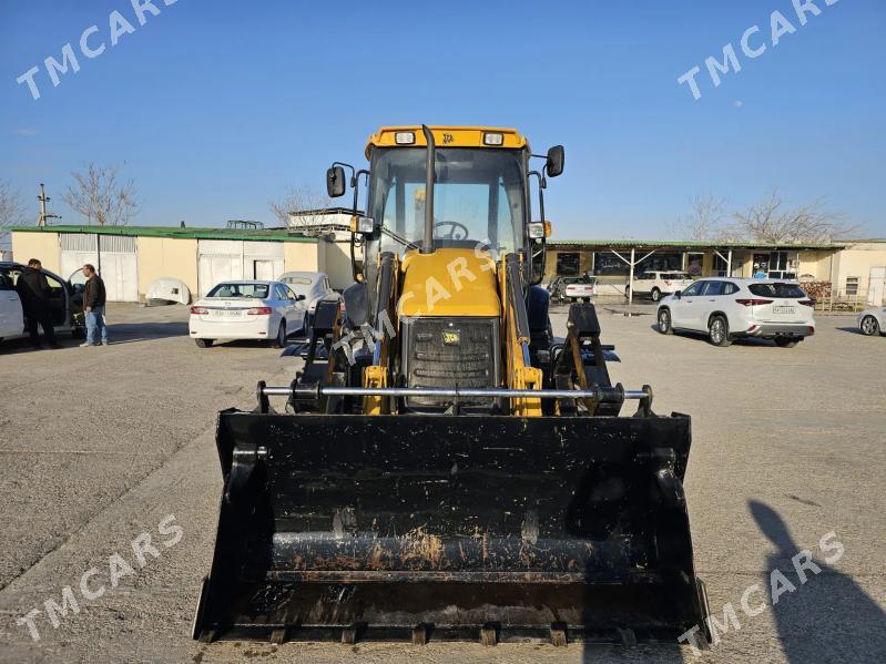JCB 3CX Pothole Master 2019 - 546 000 TMT - Aşgabat - img 3